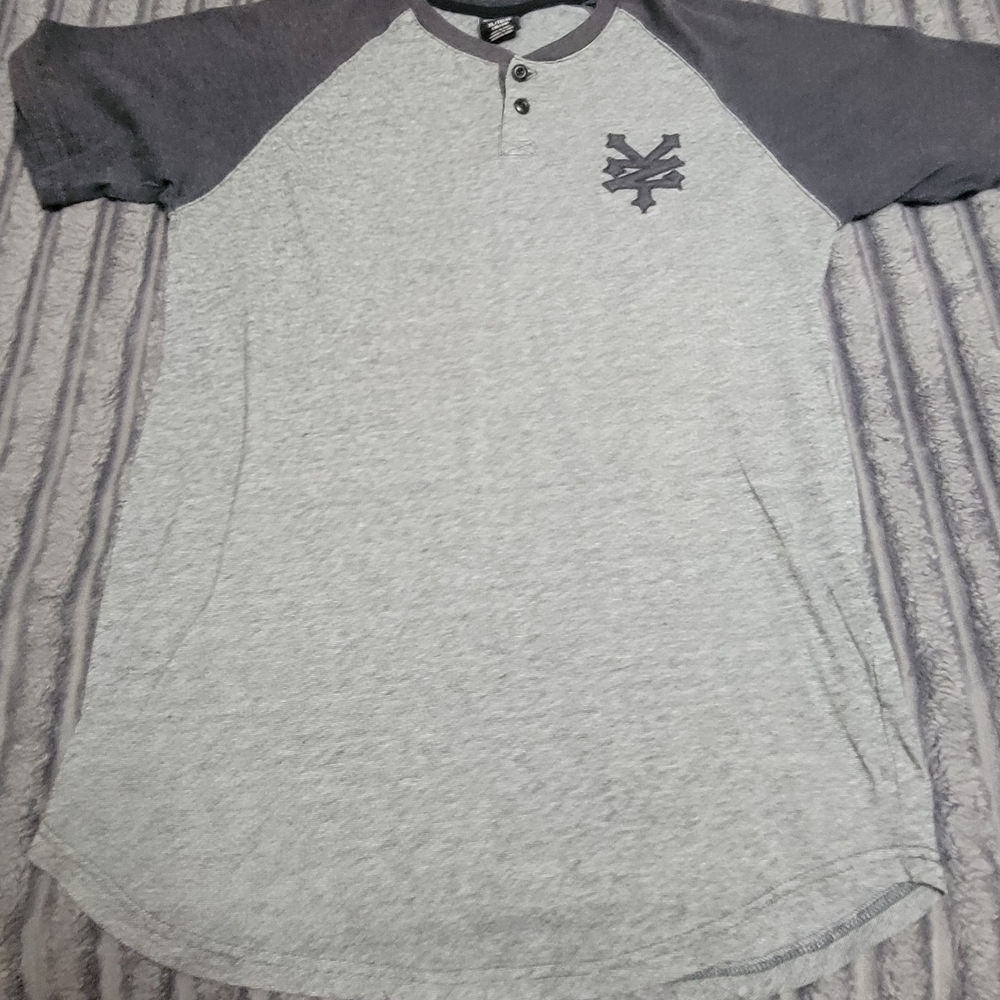 Zoo York Gray Short Sleeve Tee Classic Design